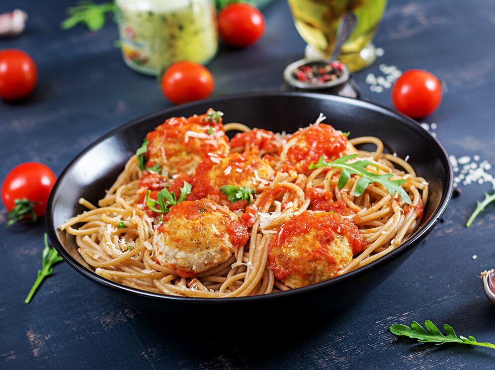 Elevate Your Pasta Game with Fatti’s & Moni’s – Michelin-Star Quality Recipes